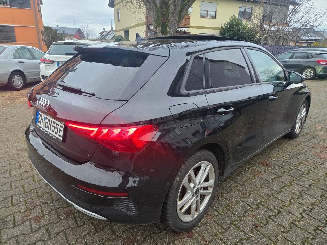 obrázok auta