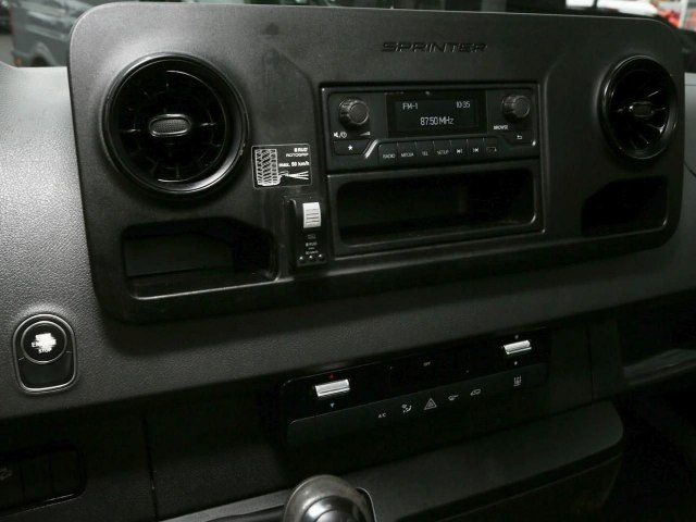 obrázok auta