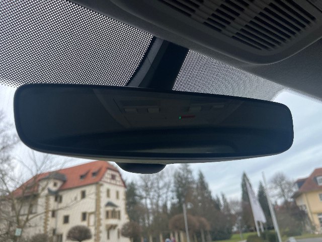 obrázok auta