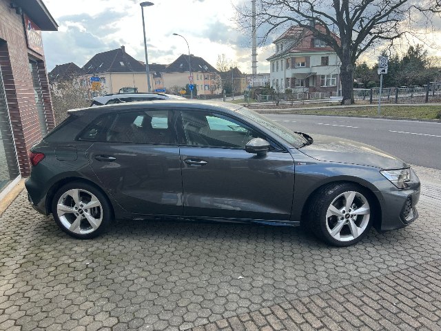 obrázok auta