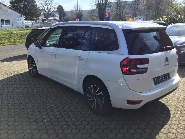 obrázok auta