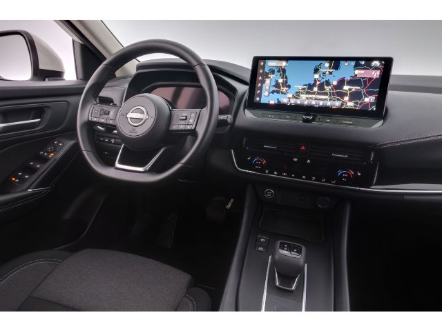 Nissan Qashqai N-Connecta 1.3 DIG-T mHEV, 116kW, A7, 5d.