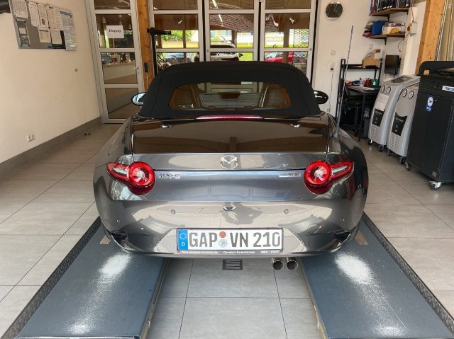 obrázok auta