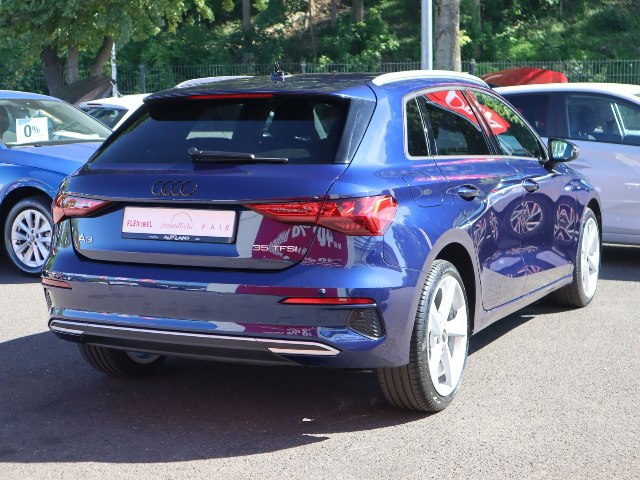 obrázok auta