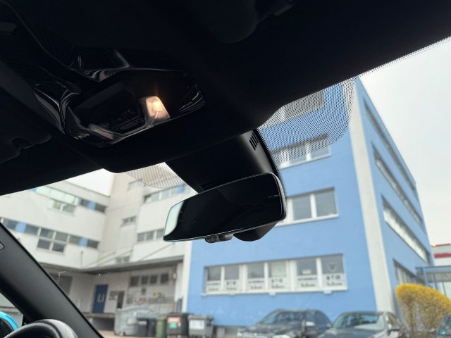 obrázok auta