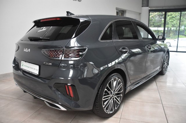obrázok auta