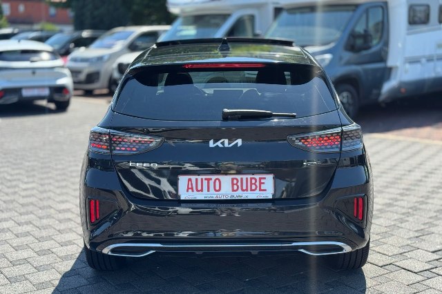 obrázok auta