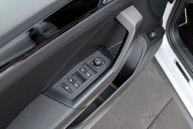 obrázok auta