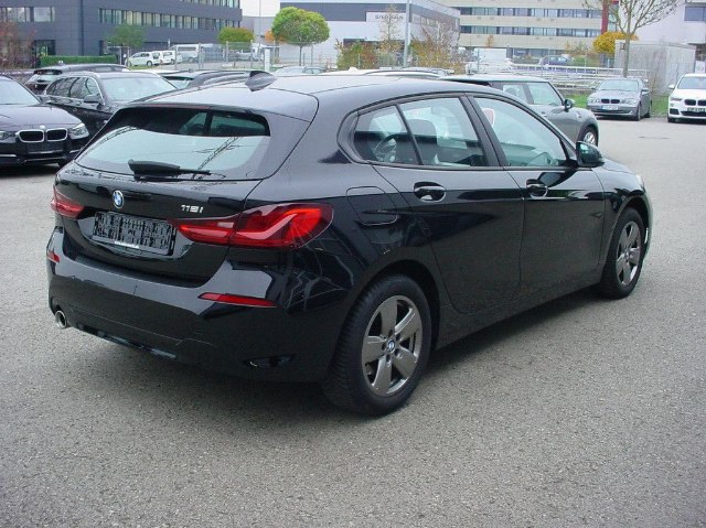 obrázok auta